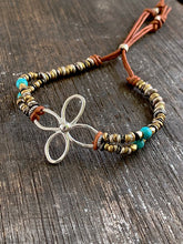 Load image into Gallery viewer, Flower Bracelet