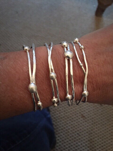 Bubble Cuff (two wire)