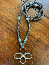 Load image into Gallery viewer, 4 Petal Beaded Flower Necklace