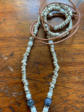 Load image into Gallery viewer, 4 Petal Beaded Flower Necklace