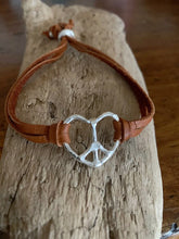 Load image into Gallery viewer, Heart and Peace Bracelet