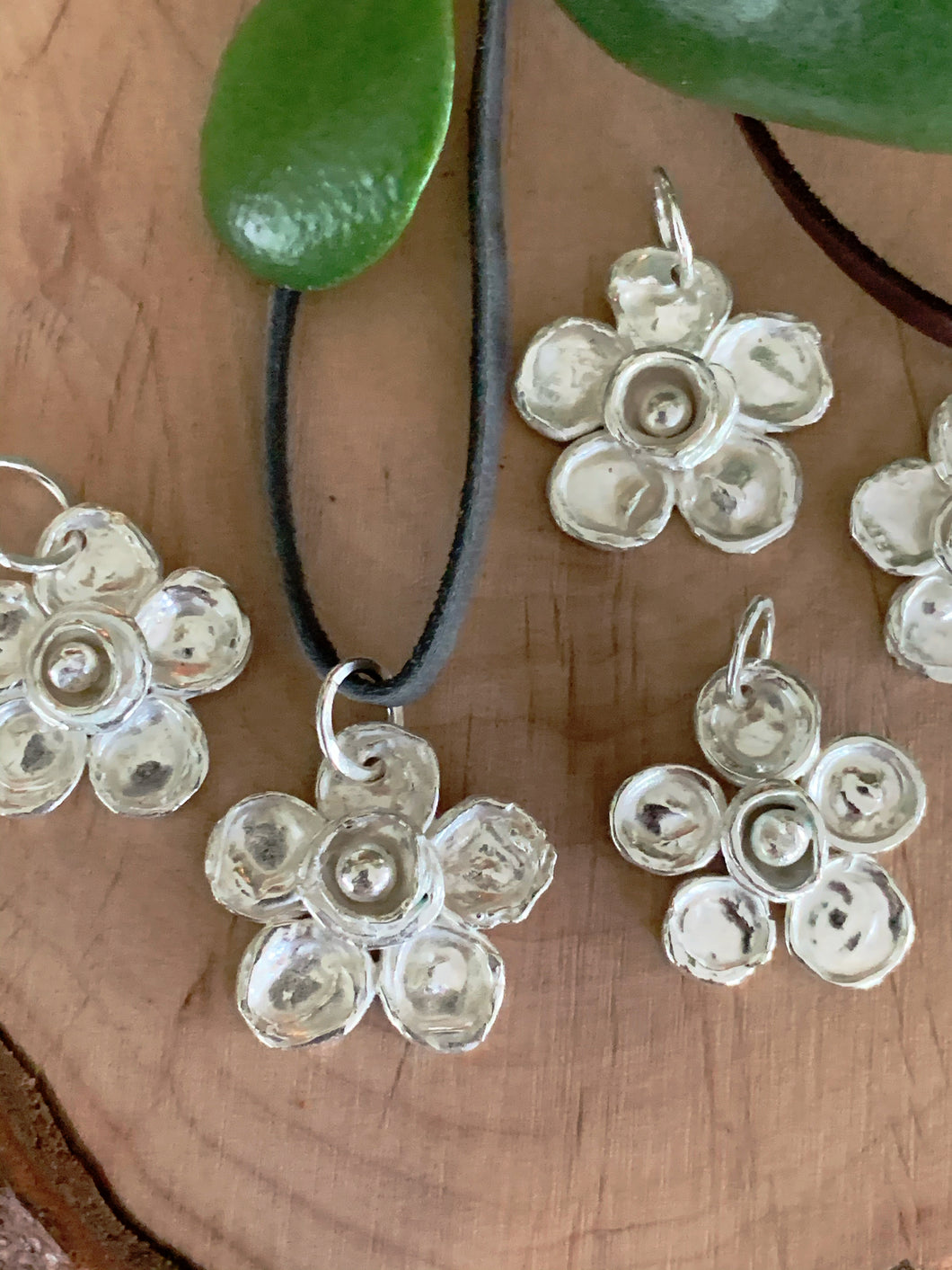Watercast Flower Necklace